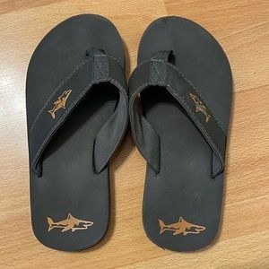 Seaworld Shark Print Flip Flops For Kids ~ Size 13/1